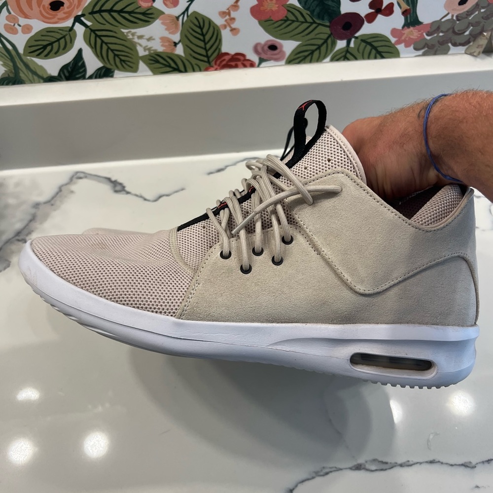 Jordan First Class Size 15 View 4